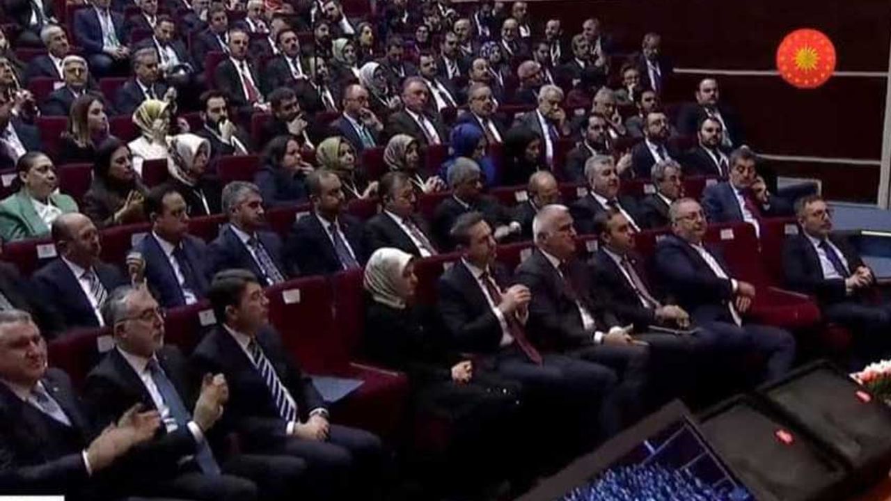 AK Parti Zonguldak heyeti İl Başkanları Toplantısında!