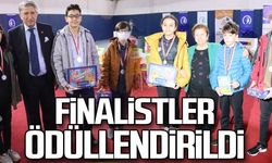 Finalistler Ödüllendirildi