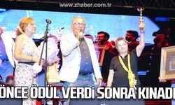 Önce ödül verdi sonra kınadı!
