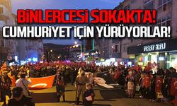 Binlercesi sokakta... Ereğli Cumhuriyet için yürüyor!