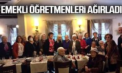 Emekli öğretmenleri ağırladı