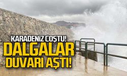 Karadeniz coştu... Dalgalar duvarı aştı!