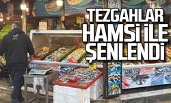 Tezgahlar hamsi ile şenlendi