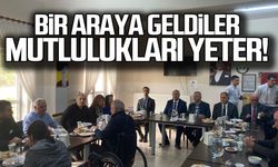 Bir araya geldiler... Mutlulukları yeter.!