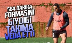 584 dakika formasını giydiği takıma veda etti