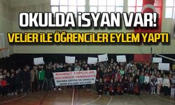 Anne babalar çocukları ile eylem yaptı!
