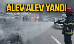 Devrek'te seyir halindeki hafif ticari araç yandı