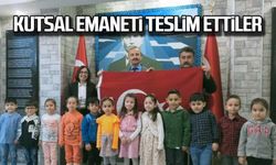 Kutsal emaneti teslim ettiler