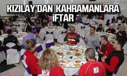 Kızılay'dan kahramanlara iftar