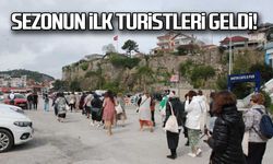 Sezonun ilk turistleri geldi!