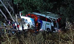 Yozgatta yolcu otobüsü devrildi: 12 ölü 19 yaralı var