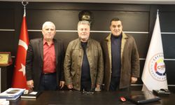 Metin Kara ve Remzi Toksöz, Zekai Kamitoğlu ile görüştü