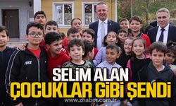 Zonguldak Belediye Başkanı Ömer Selim Alan öğrencilerle yerli malında
