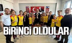 Gazi Mustafa Kemal Ortaokulu Küçük Kızlar Çim Hokeyi Takımı il birincisi oldu!