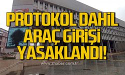 Valilik önüne protokol dahil araç girişi yasaklandı