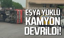 Ereğli'de eşya yüklü kamyon devrildi!