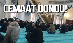 Uzun Mehmet Camisi cemaati dondu!