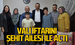 Vali Osman Hacıbektaşoğlu ilk iftarının şehit ailesi ile açtı