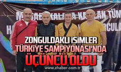 Zonguldaklı Taekwondocular Zeki Kalem ve Hamza Aydın, Türkiye Şampiyonası'nda üçüncü oldu!