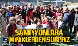 Minik öğrencilerden Kdz. Ereğli Belediyespor’a ziyaret!