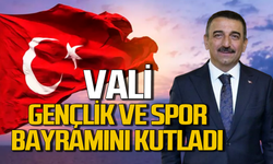 Vali Osman Hacıbektaşoğlu  19 Mayıs Atatürk’ü Anma, Gençlik ve Spor Bayramı’nı kutladı
