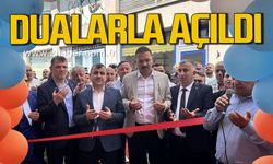AK Parti Saltukova'da yeni parti binası dualarla açıldı!