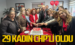 Kozlu’da 29 kadın 29 Ekim Cumhuriyet Bayramı’nda CHP’li oldu