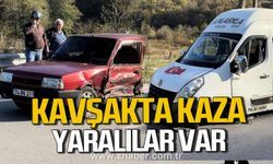 Bartın'da yolcu minibüsü ve otomobil çarpıştı! Yaralılar var