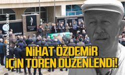 Nihat Özdemir için Belediye önünde tören düzenlendi!