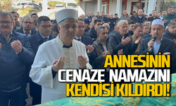 Milli Eğitim Müdürü annesi Ayşe Çevik'in cenaze namazını kendisi kıldırdı