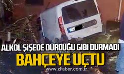 Bartın’da alkollü sürücü kaza yaptı. Otomobil bahçeye uçtu.