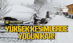 Devrek Ahmetoğlu Köyü’nde kar kalınlığı 30 santimetreyi aştı