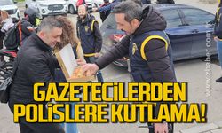 Gazetecilerden, polislere uygulama noktasında kutlama