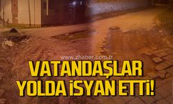 Rat–Üzülmez Yolunda Vatandaşların Çileli Bekleyişi