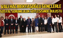 Vali Osman Hacıbektaşoğlu, gençlerle Sosyal Sorumluluk söyleşisinde bir araya geldi.
