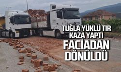 Tuğla yüklü TIR kaza yaptı faciadan dönüldü.