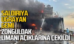 Karadeniz açıklarında saldırıya uğrayan Türk gemisi Zonguldak’a çekildi