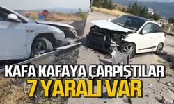 İki otomobil kafa kafaya çarpıştı 7 yaralı var