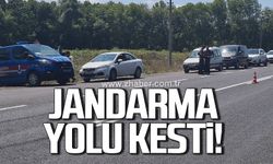 Çaycuma'da jandarmadan kara yolunda sıkı güvenlik denetimi