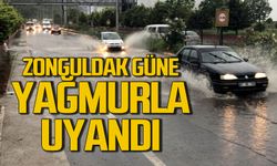 Zonguldak güne yağmurla uyandı