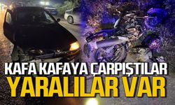 Motosiklet ve araç kafa kafaya çarpıştı: Yaralılar var
