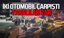 Kavşakta iki otomobil çarpıştı: Yaralılar var