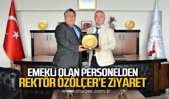 Emekli olan personelden Rektör Özölçer’e ziyaret!