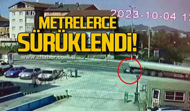 Motosikletli metrelerce sürüklendi!