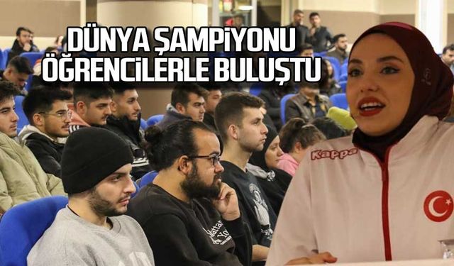 Dünya şampiyonu Kübra Dağlı öğrencilerle buluştu!