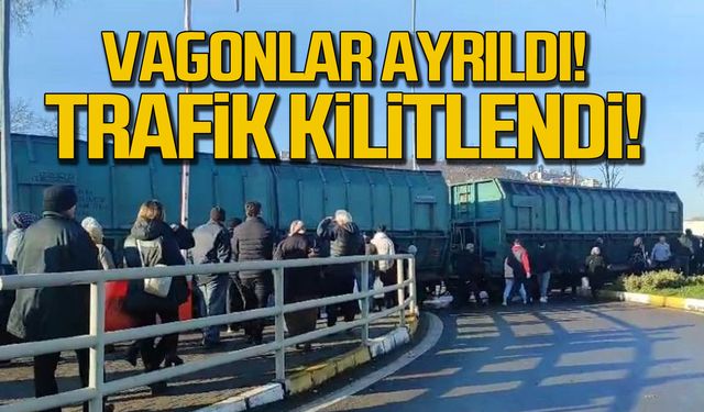 Vagonlar ayrıldı! Zonguldak'ta trafik kilitlendi!