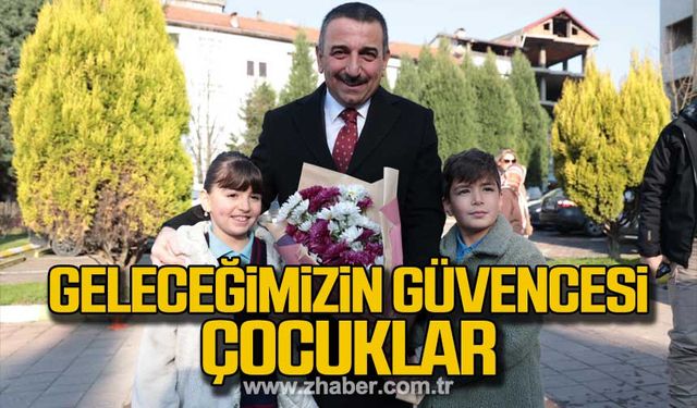 Vali Hacıbektaşoğlu çiçeklerle karşılandı!