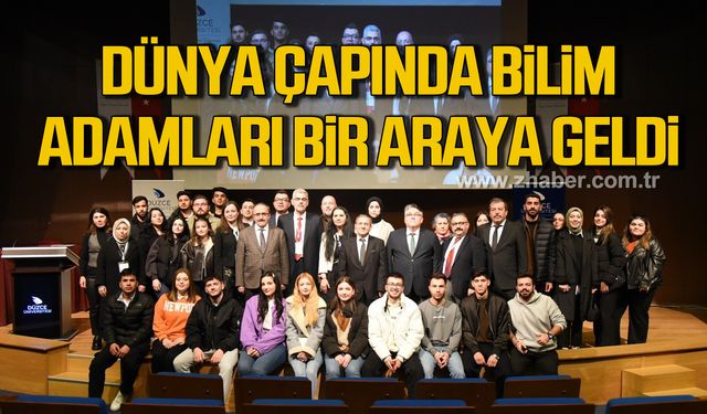 Zonguldak Bülent Ecevit Üniversitesi Rektörü Prof. Dr. İsmail Hakkı Özölçer'e plaket verildi