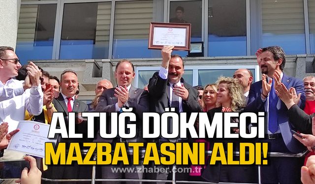 Kozlu Belediye Başkanı Altuğ Dökmeci mazbatasını aldı