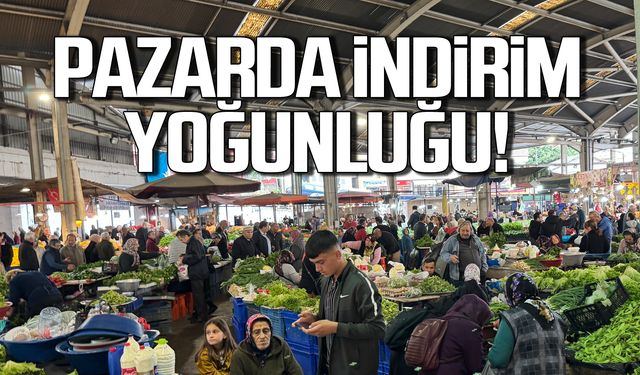 Esnaf mutlu! Pazarda indirim yoğunluğu!